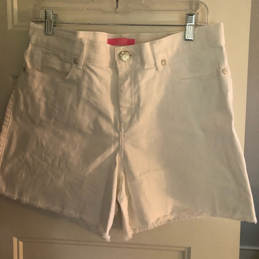 Lilly Pulitzer fringed white denim shorts 10